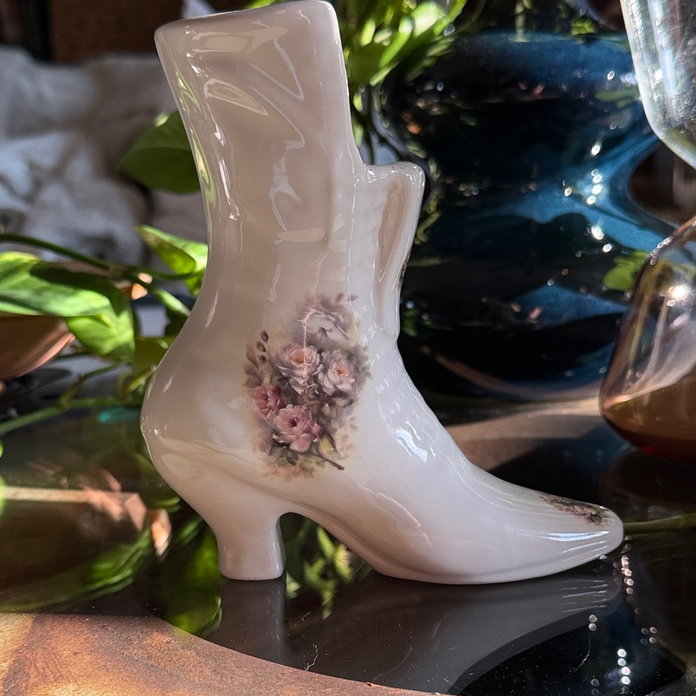 Athena VB victorian style boot ceramic vase floral USA collectible